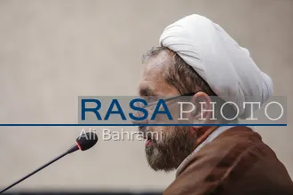 نشست بازخوانی خونخواهی رهبر شهید انقلاب از منظر مطالعات قرآنی و روایی
