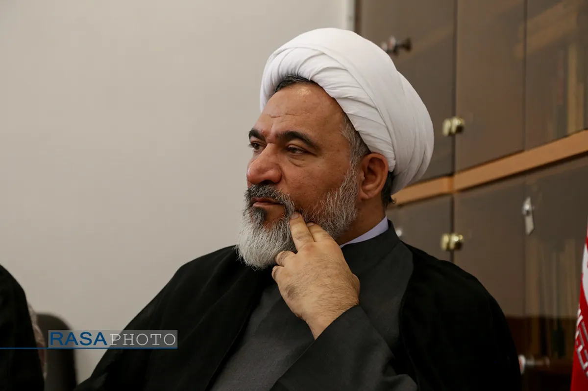 نشست هم اندیشی دستگاه&zwnj;های همکار با حوزه خواهران چهارمحال و بختیاری
