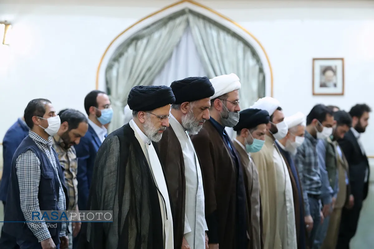 دیدار جمعی از علما و شخصیت&zwnj;های حوزوی با رئیس جمهور