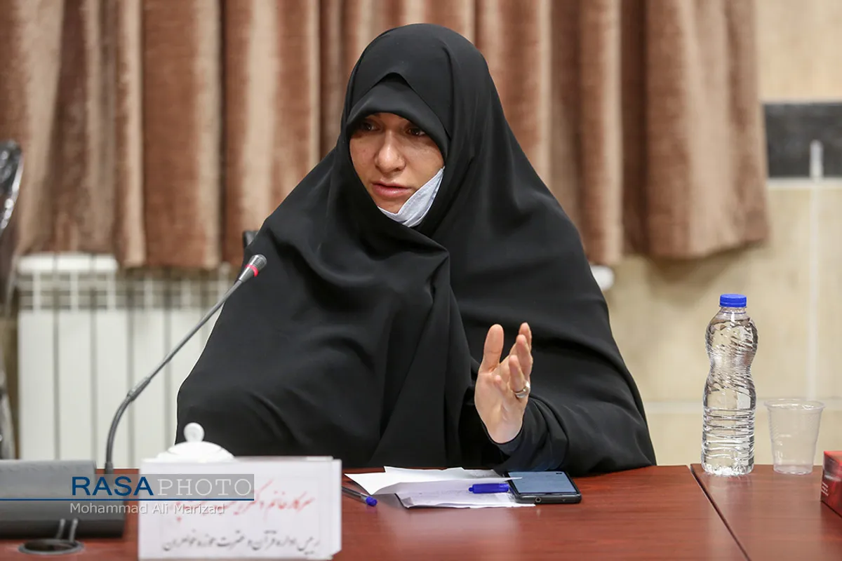 نشست زن انقلاب و حوزه&zwnj;های علمیه خواهران