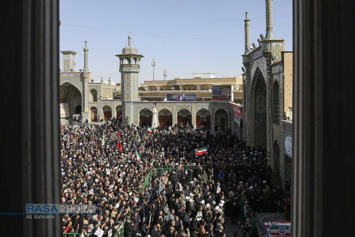 تشییع پبکر ۶ شهید جنگ رمضان در قم