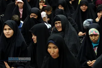 سخنرانی آیت الله حسینی بوشهری در جمع خانواده شهداء مدافع حرم