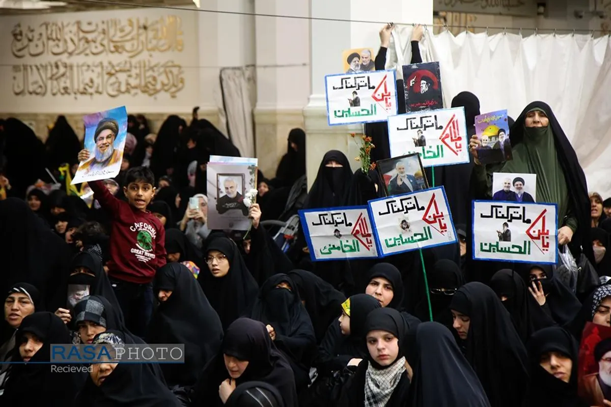 گرامیداشت فرماندهان شهید حزب&zwnj;الله در حرم بانوی کرامت