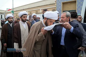 اعزام خادمان و ارسال کمک&zwnj;های آستان حضرت معصومه (س) به لرستان