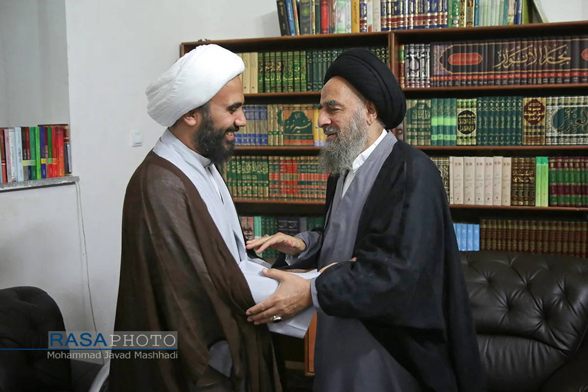 دیدار اعضای پژوهشکده حدیث دفتر تبلیغات خراسان رضوی با آیت الله مدرسی&lrm;