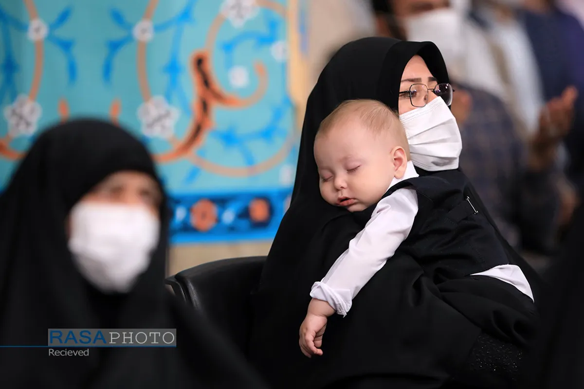 دیدار اعضای ستاد مرکزی کنگره&zwnj; ملی شهدای سبزوار و نیشابور با رهبر انقلاب