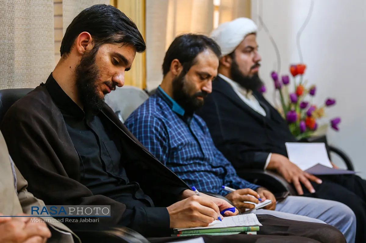 نشست علمی"مبانی فقهی حکم اعدام سلمان رشدی (با رویکرد پاسخ به شبهات)"
