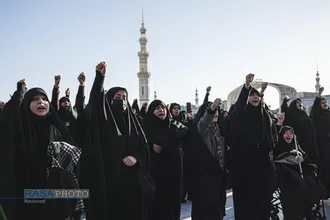 آئین تعویض پرچم مسجد مقدس جمکران در پی شهادت حضرت آیت&zwnj;الله&zwnj;العظمی خامنه&zwnj;ای (قدس&zwnj;سره)