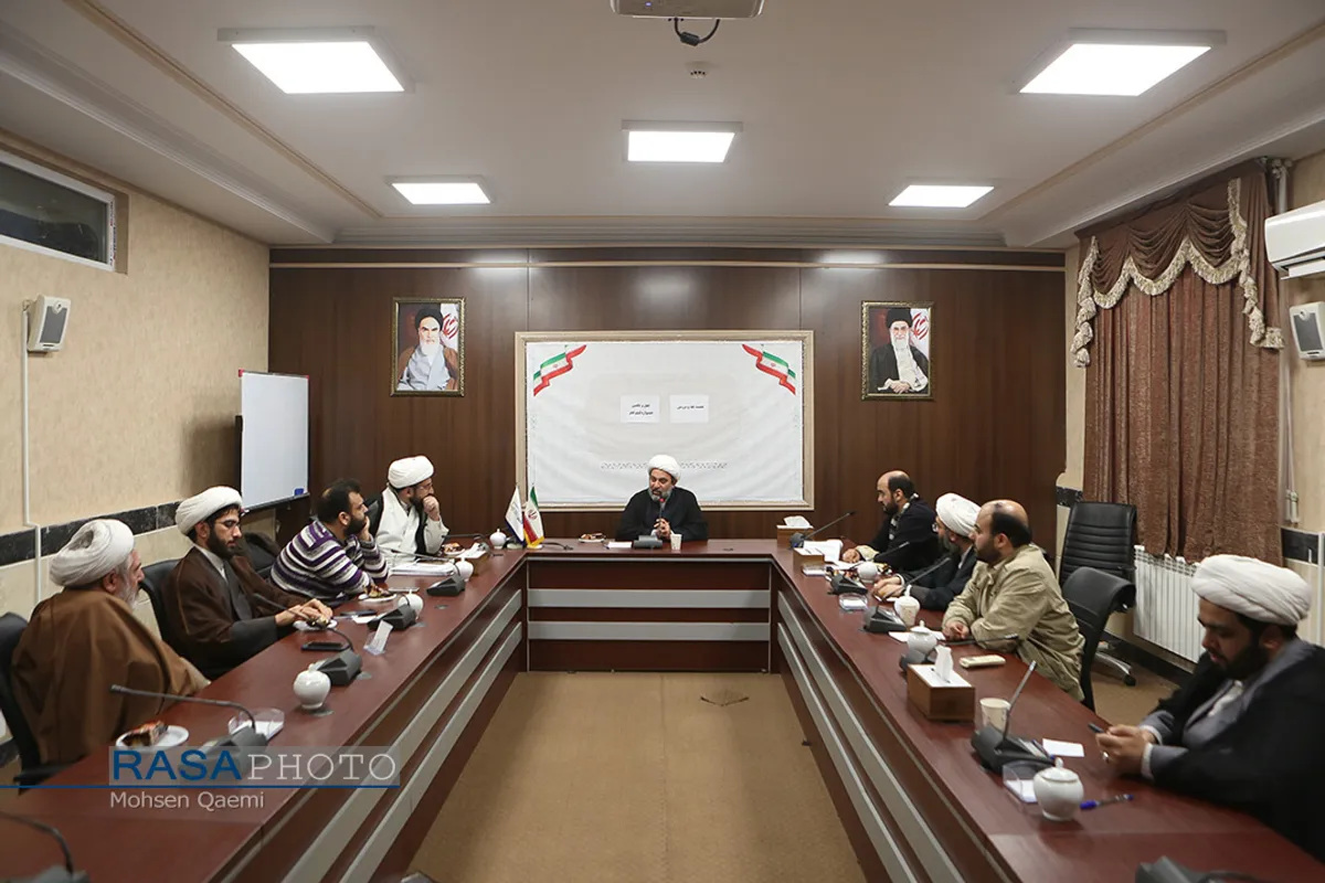 نشست نقد و بررسی چهل و یکمین جشنواره فیلم فجر