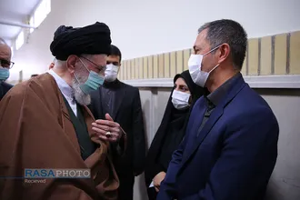 دیدار مسئولان نظام و سفرای کشور&zwnj;های اسلامی با مقام معظم رهبری