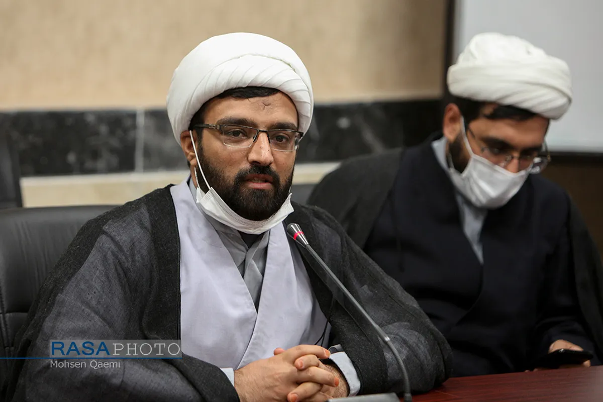 نشست هیئت اندیشه ورز فعالان حوزوی رسانه | "نقش حوزه علمیه در انتخابات"