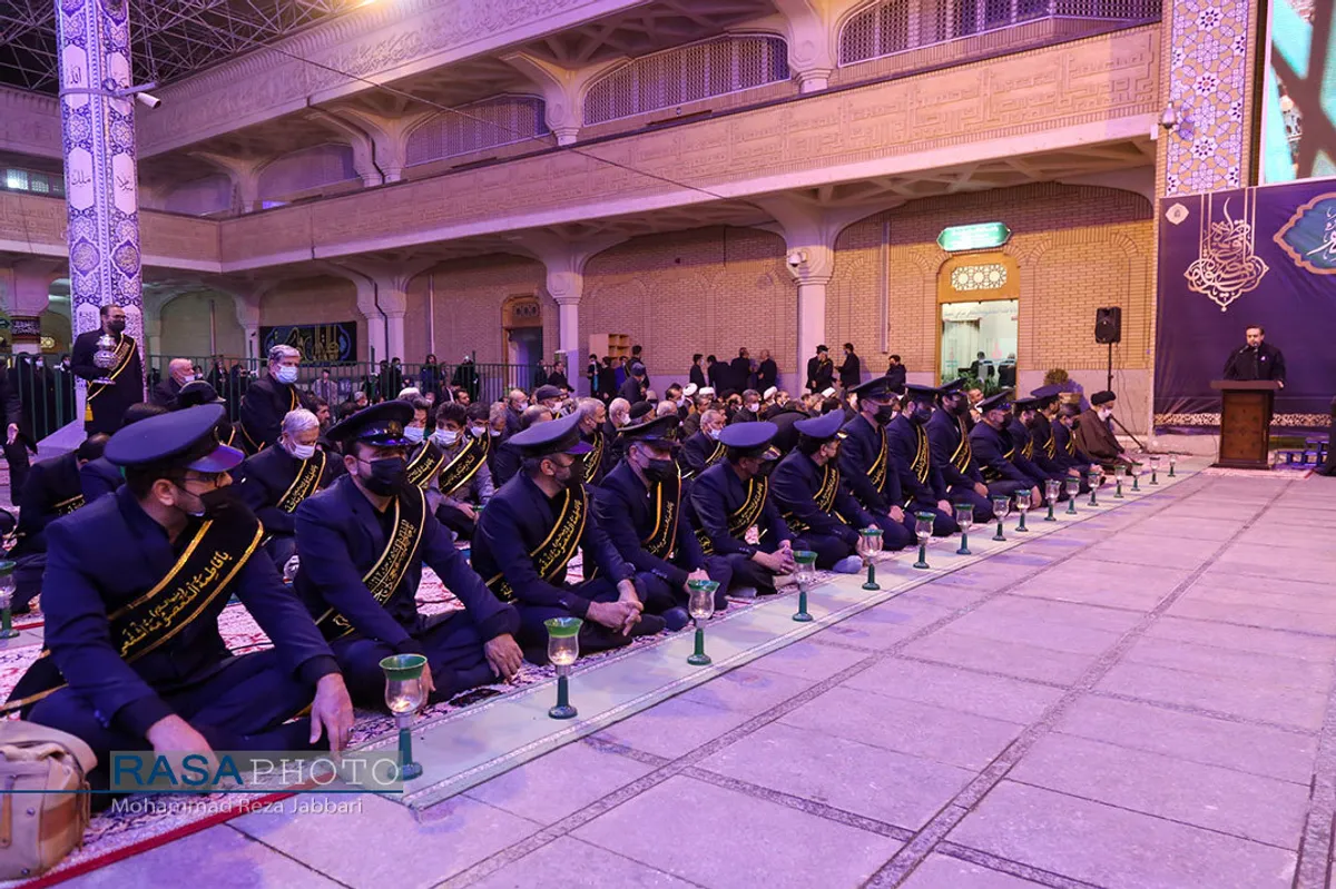آیین شمع گردانی شام  وفات حضرت معصومه (س)