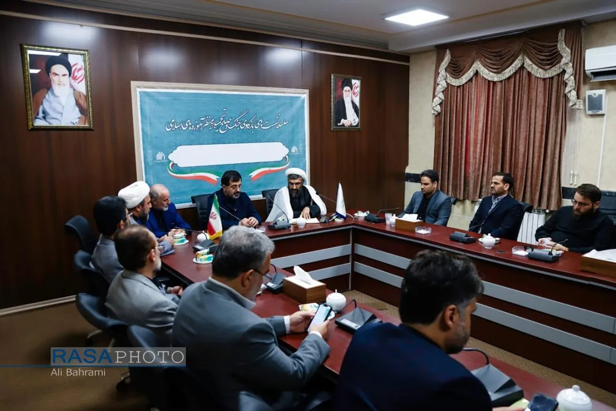 بازدید استاندار قم به&zwnj;مناسبت روز خبرنگار از خبرگزاری رسا
