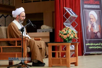 مراسم معارفه رییس جدید مؤسسه آموزشی و پژوهشی امام خمینی(ره)
