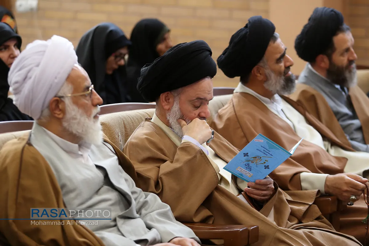 اختتامیه دوازدهمین دوره مسابقات قرآن با حضور آیت الله حسینی بوشهری