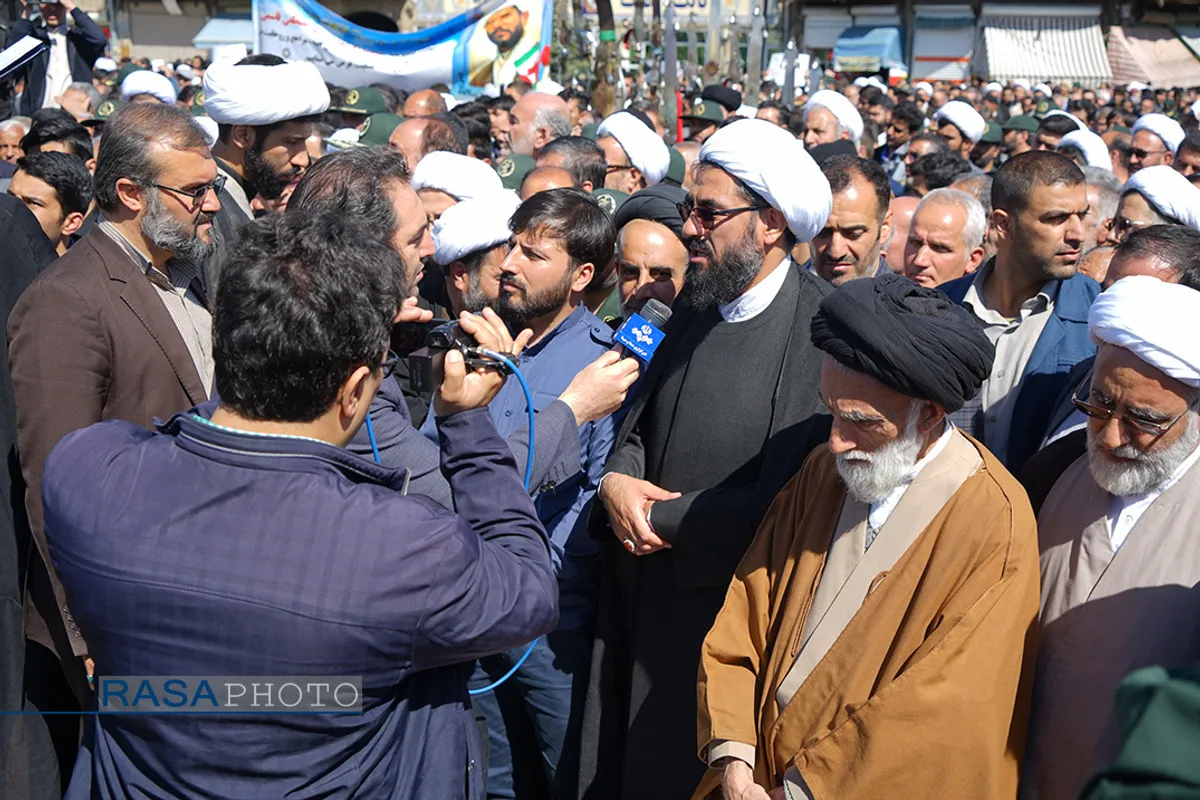 تشییع با شکوه طلبه شهید حجت الاسلام قاسمی در همدان