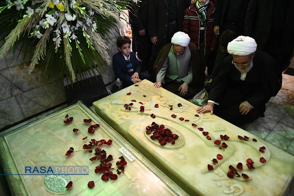 دومین سالگرد ارتحال علامه مصباح یزدی در حرم حضرت معصومه (س)