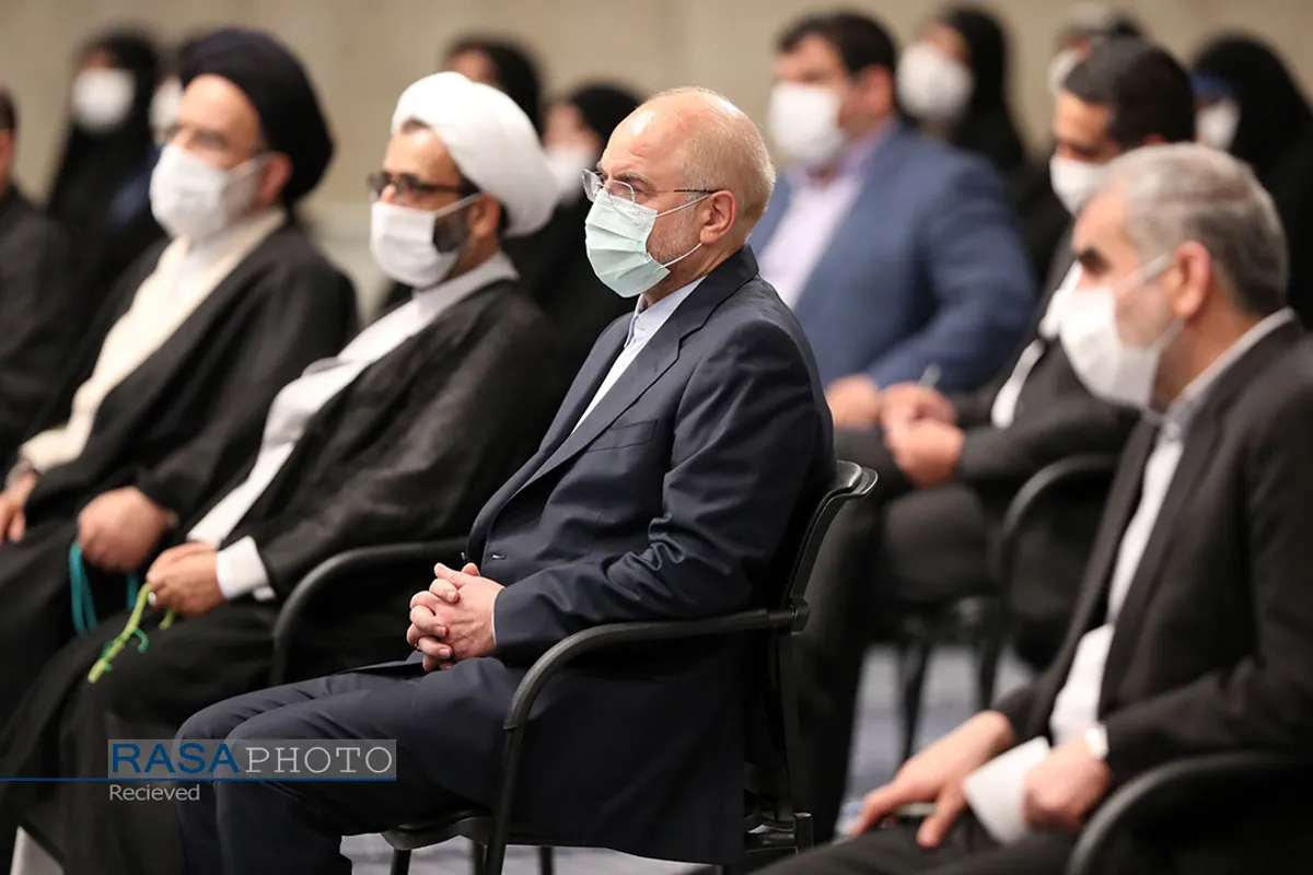 دیدار نمایندگان مجلس شورای اسلامی با مقام معظم رهبری