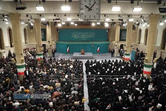 دیدار جمعی از خانواده&zwnj;های شهدای امنیت با رهبر معظم انقلاب