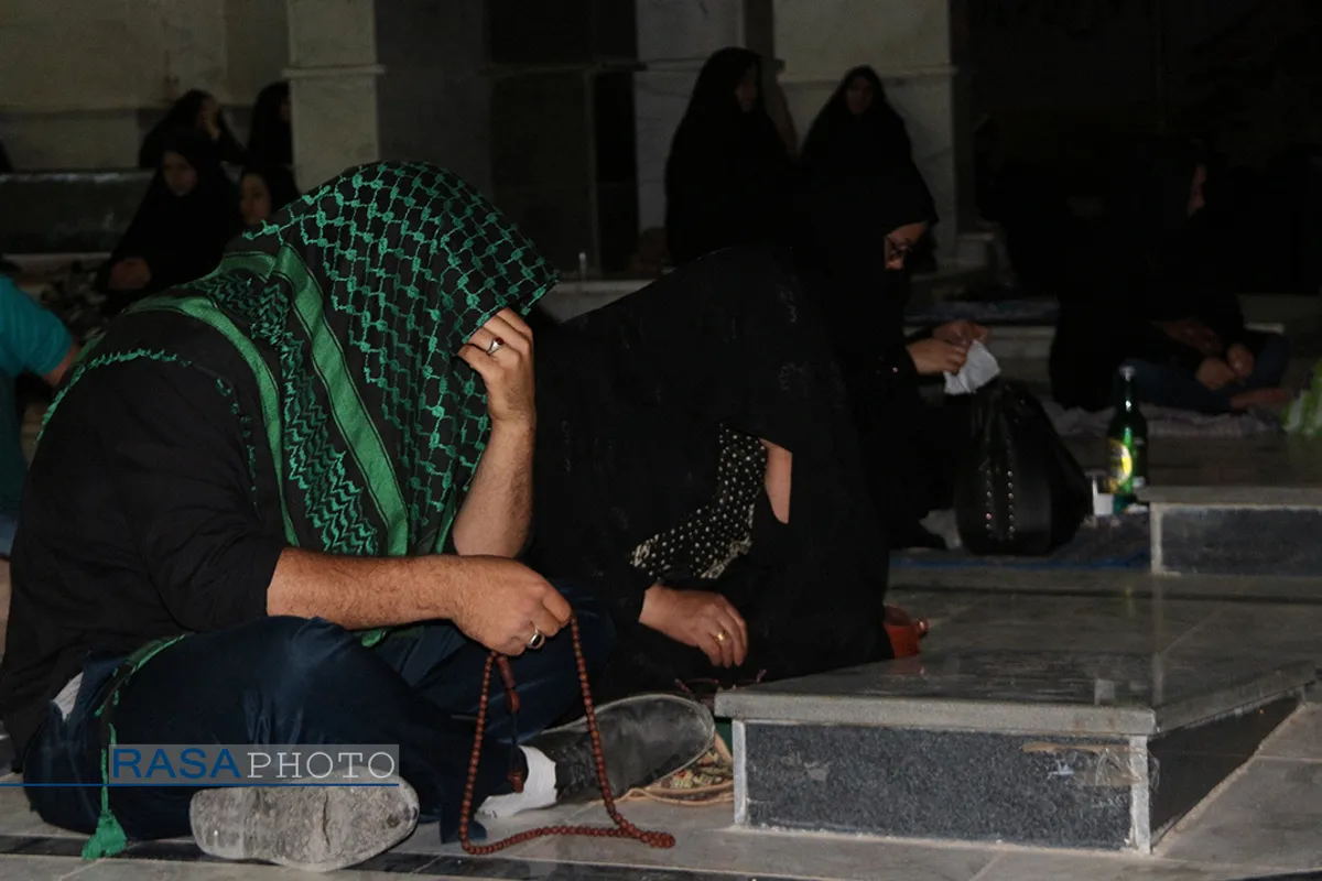 احیاء شب بیست و یکم ماه مبارک رمضان در جوار مزار شهداء دامغان