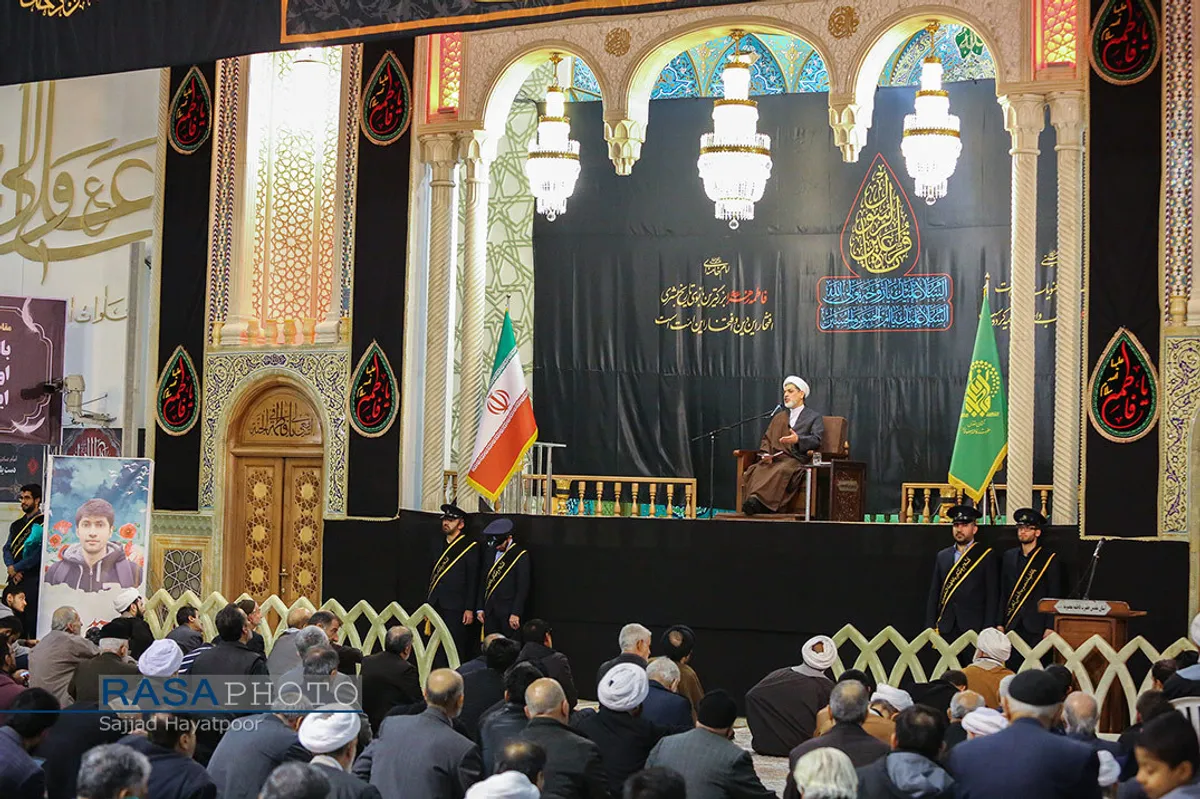 مراسم گرامیداشت عروج یافتگان حادثه هواپیمای اوکراینی