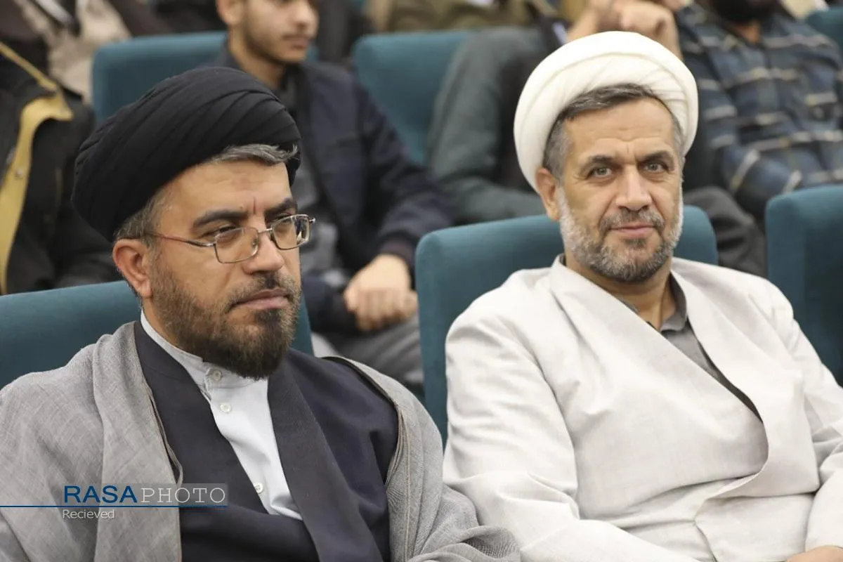 گردهمایی اساتید، طلاب و مبلغین حوزه علمیه منطقه کاشان