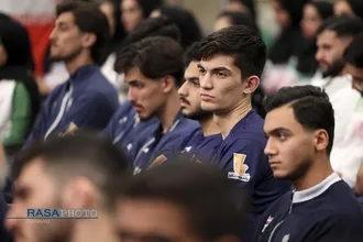 دیدار قهرمانان و مدال&zwnj;آوران ورزشی و المپیادهای علمی جهانی با رهبر انقلاب