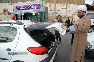 ضد عفونی خودرو&zwnj;ها توسط طلاب و بسیجیان