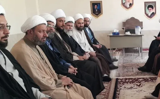 تأکید بر تقویت سرمایه علمی حوزه، بازگشت نخبگان حوزوی به فارس و توسعه آموزش‌های تخصصی