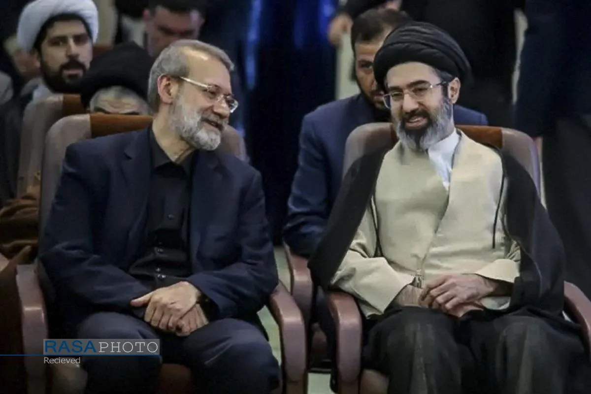 عکس&zwnj;هایی از شهید دکتر علی لاریجانی در کنار رهبر شهید انقلاب