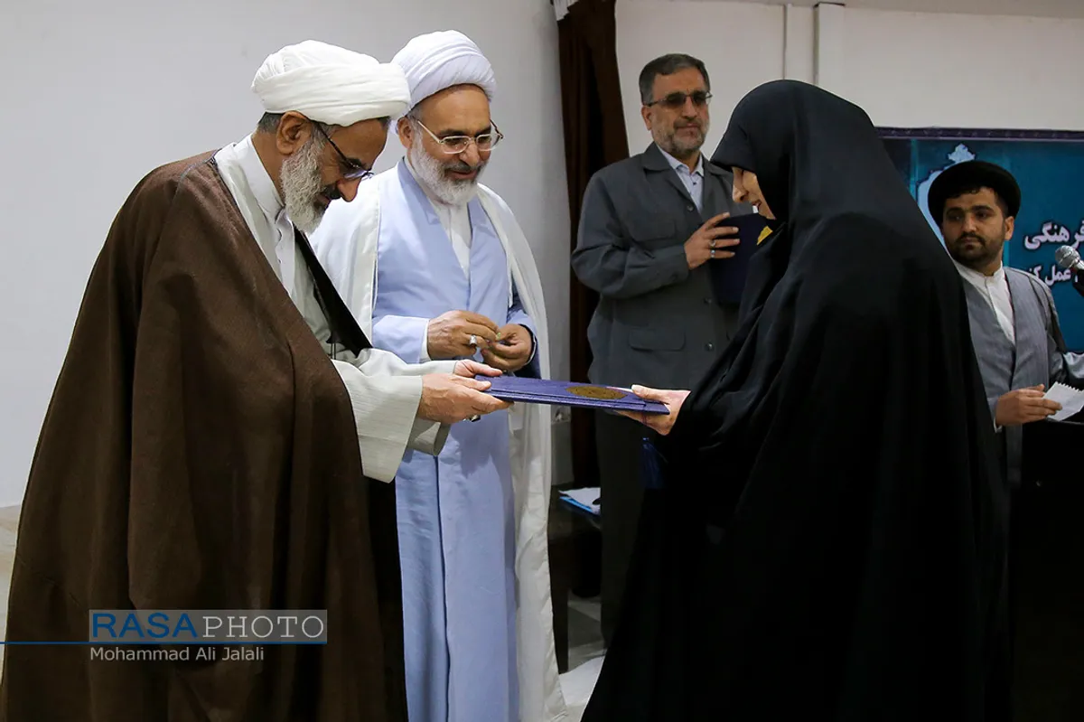 کارگاه توانمند سازی حوزه های مقاومت بسیج سرار کشور با حضور حجت&zwnj;الاسلام حاج&zwnj;صادقی نماینده ولی فقیه در سپاه