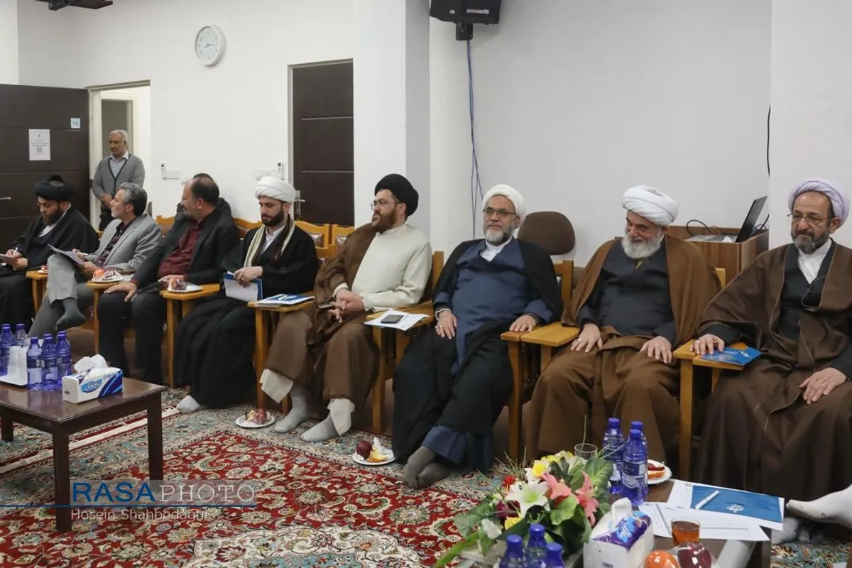 جلسه هم&zwnj;اندیشی چهاردهمین جشنواره بین المللی کتاب سال رضوی