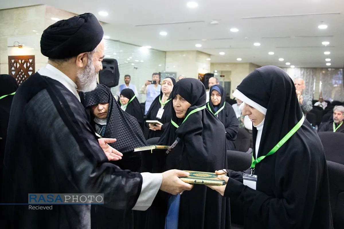 دیدار ها، بازدید&zwnj;ها و برنامه&zwnj;های فرهنگی نماینده ولی فقیه در امور حج و زیارت در مکه مکرمه