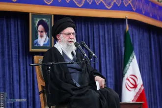 دیدار خانواده شهدای اقتدار با رهبر انقلاب در روز میلاد امیرالمومنین (علیه&zwnj;السلام)