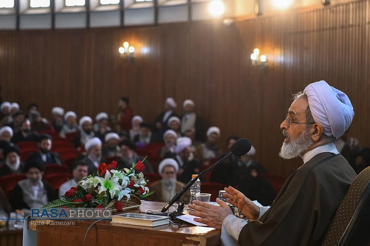 بیست و پنجمین همایش کتاب سال و هفتمین جشنواره مقالات علمی حوزه