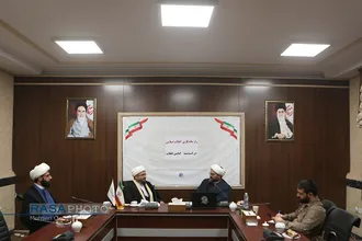 نشست راز ماندگاری انقلاب اسلامی در اندیشه امامین انقلاب