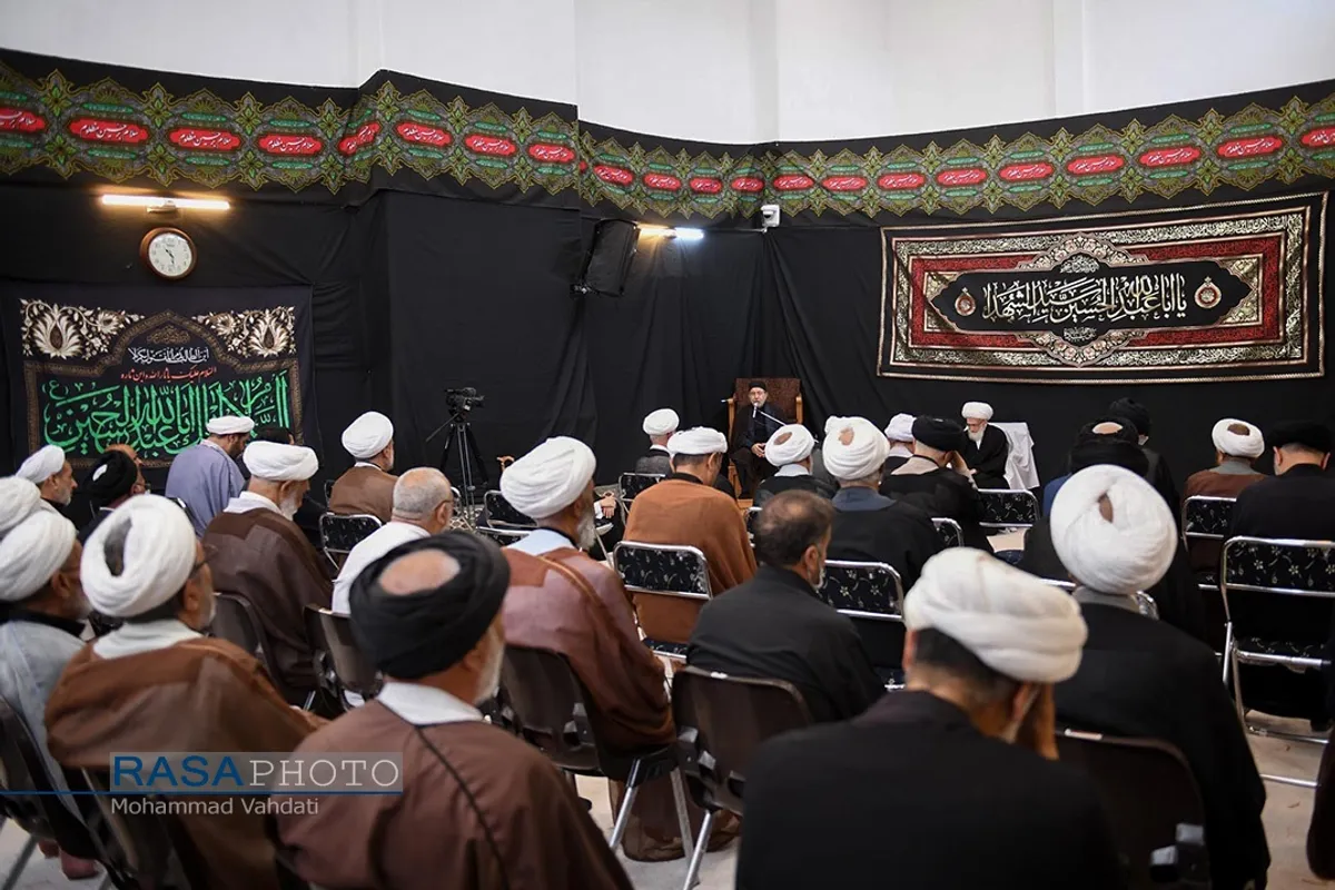 عزاداری دهه اول محرم ۱۴۴۵ در بیت حضرت آیت الله نوری همدانی