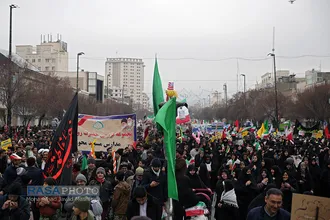بعثت انقلاب | راهپیمایی با شکوه ۲۲ بهمن در مشهد