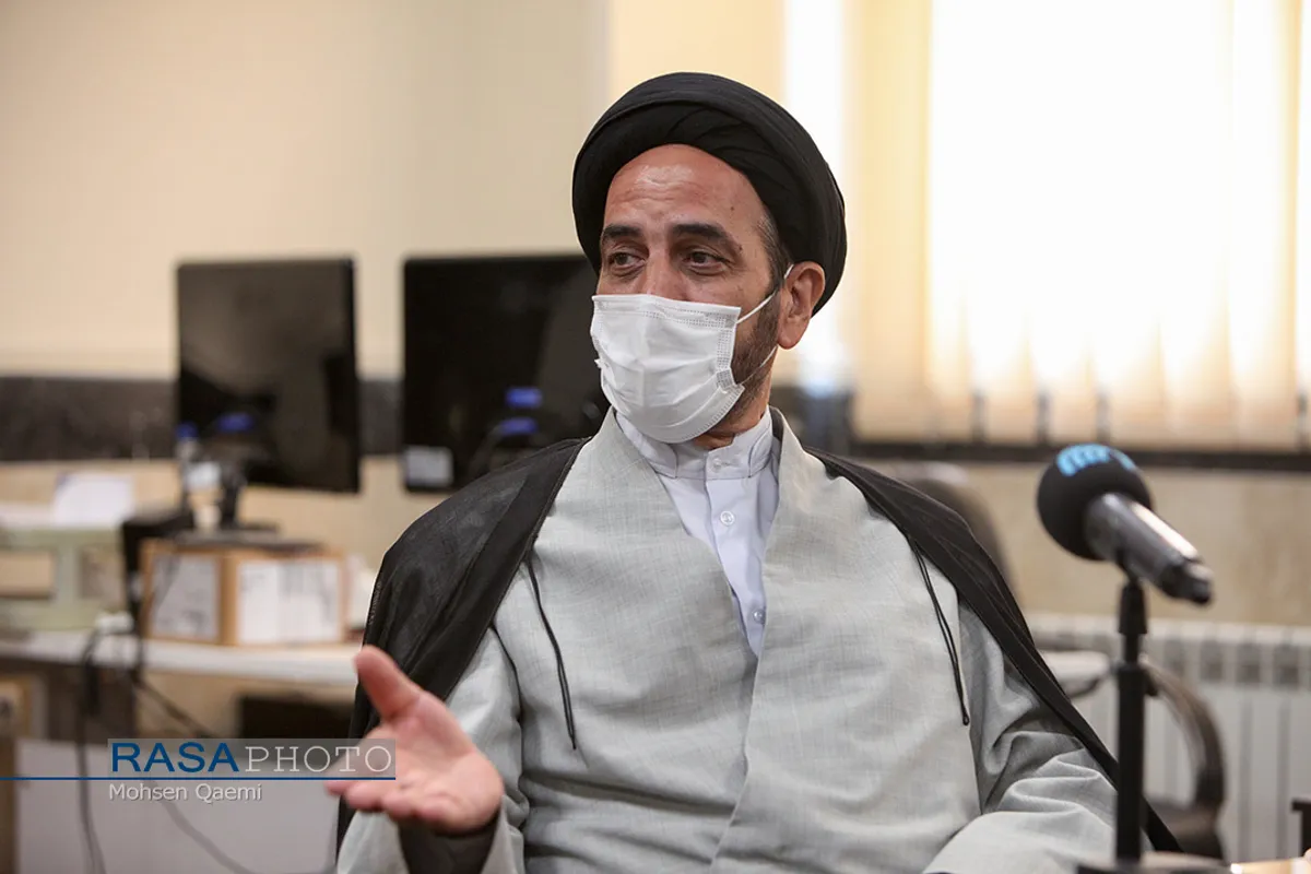 بازدید رئیس مرکز خدمات حوزه علمیه از خبرگزاری رسا در روز خبرنگار