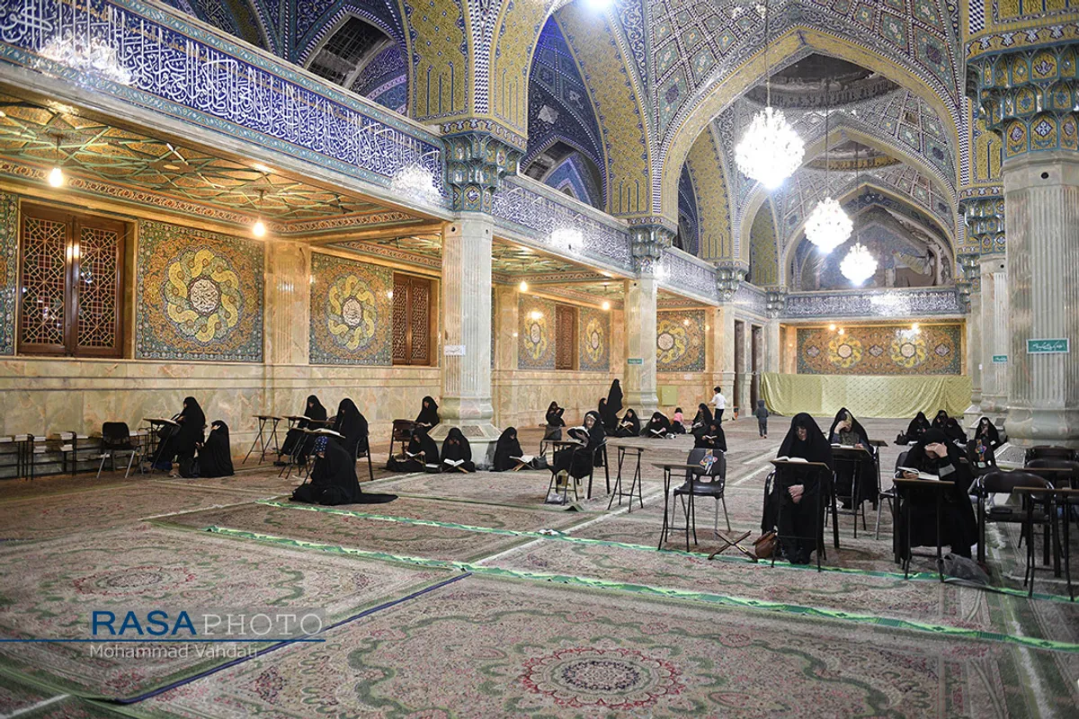 مراسم مناجات خوانی شب&zwnj;های ماه مبارک رمضان در مسجد امام حسن عسکری (ع)