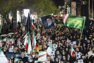 خروش انتقامی مردم قم در شب عزاداری شهادت امام خامنه&zwnj;ای (قدس&zwnj;سره) -۲