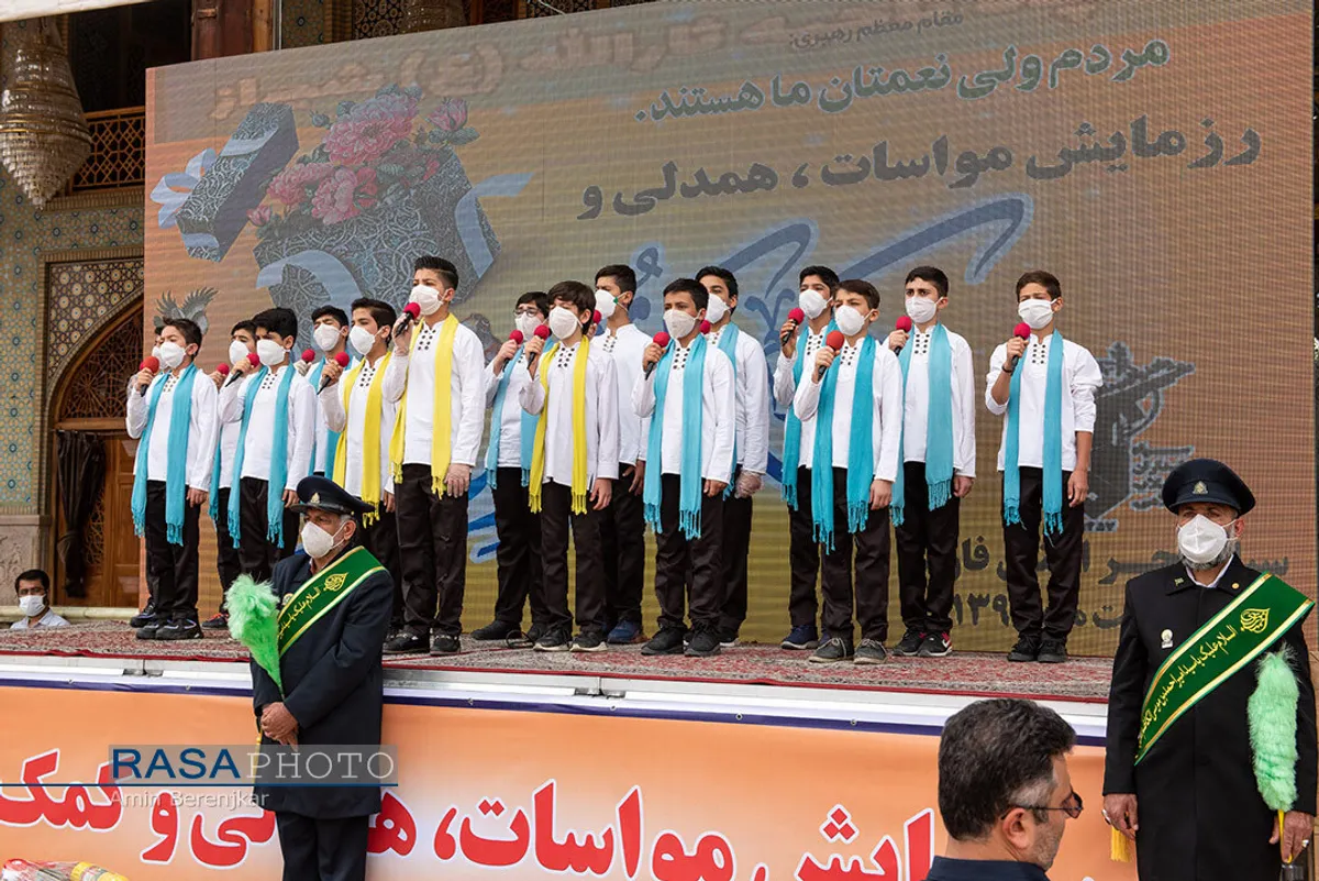 توزیع ۸۲ هزار بسته معیشتی در دومین مرحله رزمایش کمک مؤمنانه در شیراز&lrm;