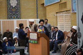 چهارمین دیدار طلاب و فضلای خوزستانی مقیم قم با نماینده ولی فقیه در استان