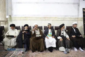 مراسم ترحیم مادر مکرمه سیدحسن نصرالله در حرم حضرت معصومه (سلام&zwnj;الله&zwnj;علیها)