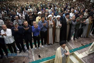 اقامه نماز عید سعید فطر در حرم کریمه اهل&zwnj;بیت (ع)