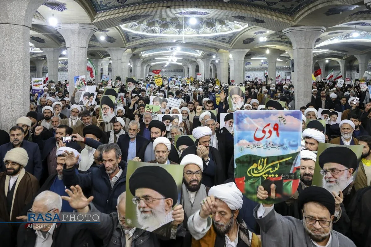 اجتماع حماسی مردم انقلابی قم در یوم الله نهم دی