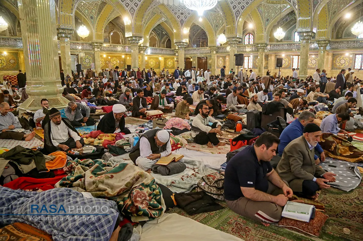 آیین معنوی اعتکاف در قم