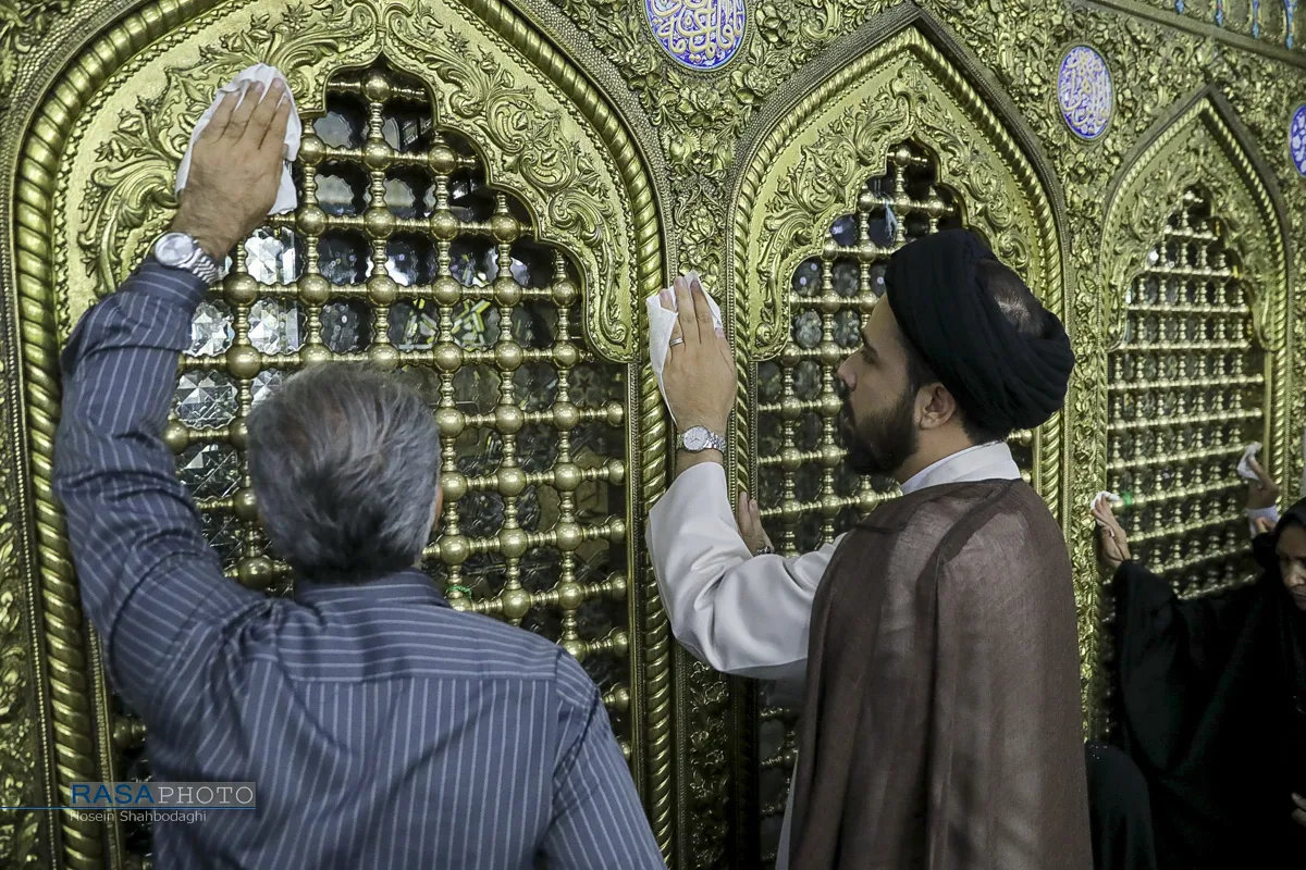 آیین تکریم روز خبرنگار در حرم کریمه اهل&zwnj;بیت (س)
