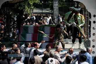 مراسم تشییع پیکر مطهر ۱۵۰ شهید دفاع مقدس در تهران&lrm;