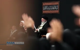 عزاداری هیئت&zwnj;های دانشجویی در روز اربعین حسینی (ع) با حضور رهبر انقلاب
